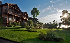 The Lodges at Cresthaven Lake George